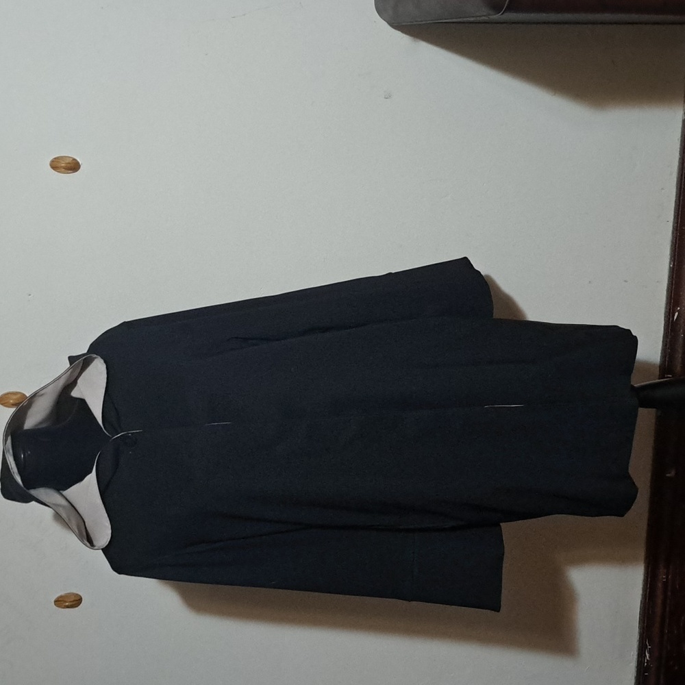 C25 Jones New York Hooded Trench Coat Sz XL Black Zip Sleeve Fully Lined Buttons